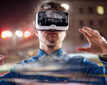 Are You Ready to Incorporate Virtual Reality into Your 2018 Content Marketing Strategy?